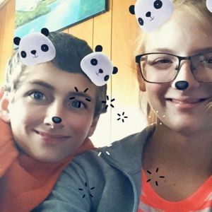 Meet your Posher, Alexandbroc